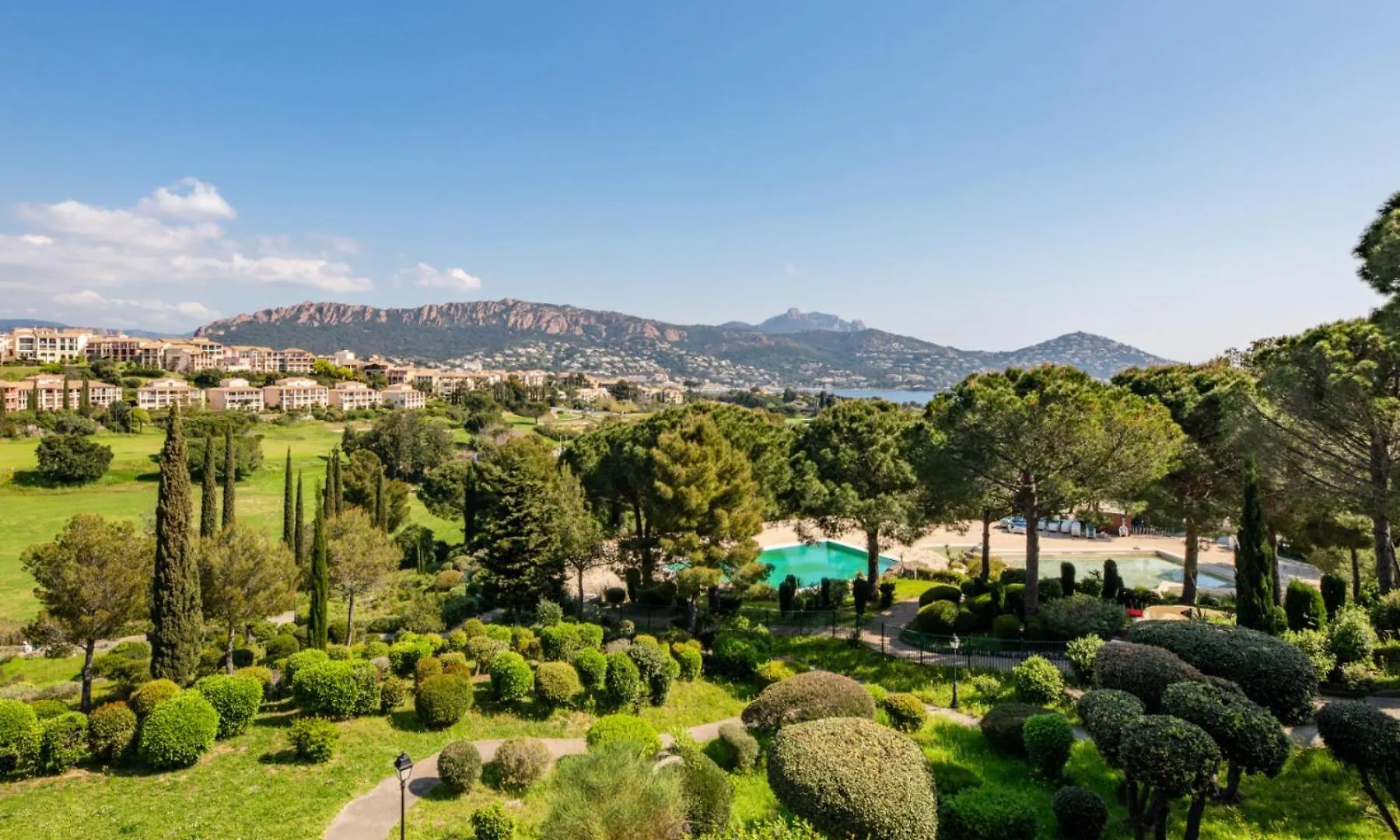 Residence Le Hameau De Cap Esterel - Maeva Home - Appartement Vue Sur La Baie D Agay 2 Pieces 4 Personnes - Prestige - Super Home Mae-9491 Saint-Raphael  0*, Saint-Raphael (Var)