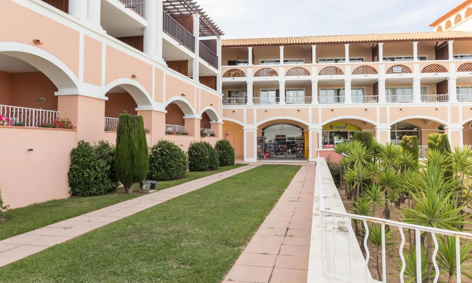 Residence Le Hameau De Cap Esterel - Maeva Home - Appartement Vue Sur La Baie D Agay 2 Pieces 4 Personnes - Prestige - Super Home Mae-9491 Saint-Raphael  0*, Saint-Raphael (Var) France