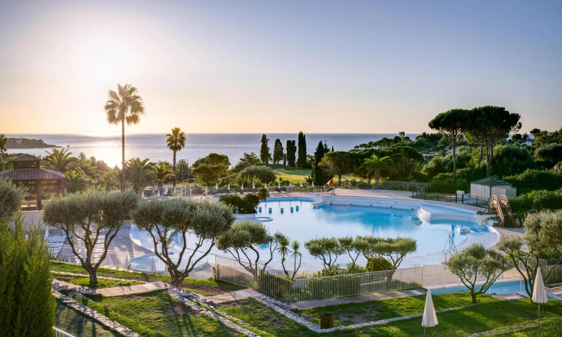Residence Le Hameau De Cap Esterel - Maeva Home - Appartement Vue Sur La Baie D Agay 2 Pieces 4 Personnes - Prestige - Super Home Mae-9491 Saint-Raphael  Apartment